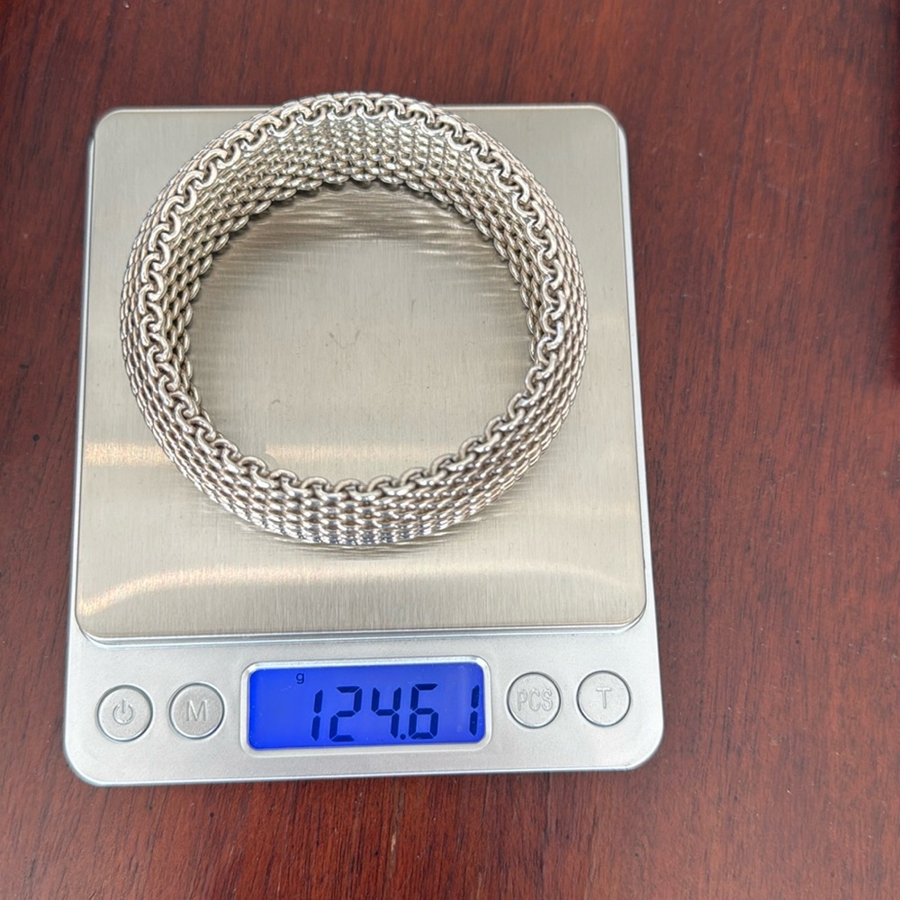 Authentic Tiffany Somerset Sterling silver bracelet bangle with pouch & box - Picture 14 of 15